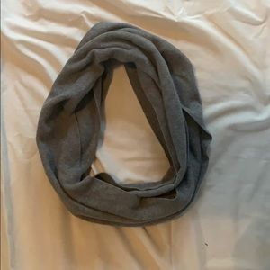 Gray scarf